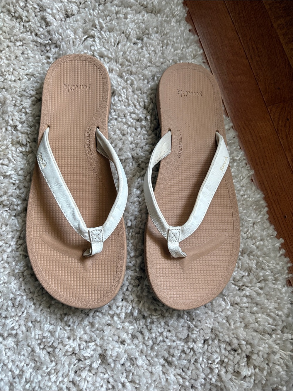 Sanuk Cosmic Shores White Strap Tan Footbed Water Friendly Sandals size 10